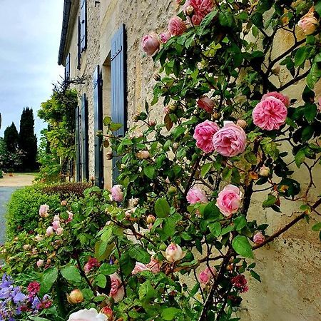 Le Clos De L'Amiral Bed & Breakfast Preguillac Exterior photo